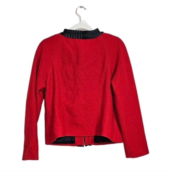 NWT Pendleton red w/ black trim merino wool long sleeve large petit blazer coat - Picture 6 of 8
